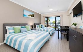 Stunning Marina View Studio - Steps Away From Townsville Cbd